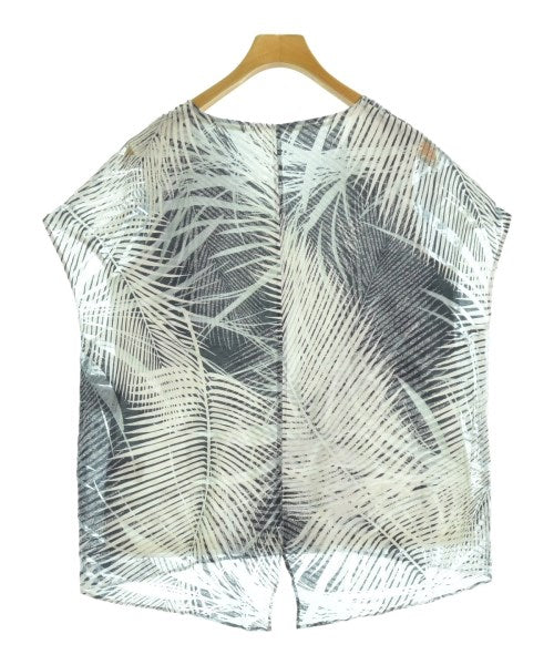 COMME CA เสื้อสตรี