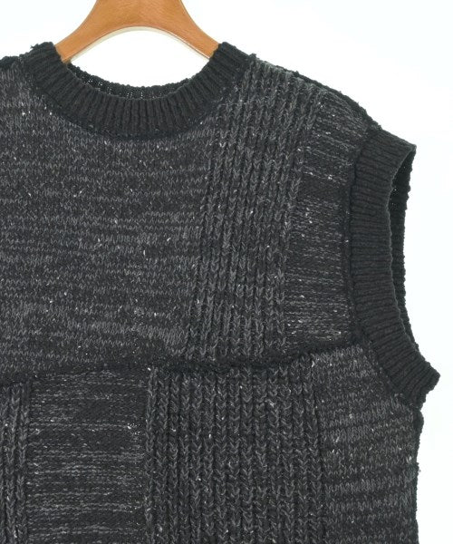 PERVERZE เสื้อกั๊ก