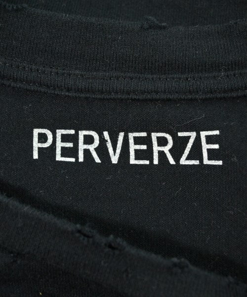 PERVERZE เสื้อยืด/เสื้อท็อปส์