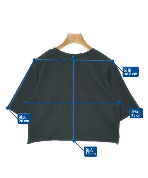 PERVERZE เสื้อยืด/เสื้อท็อปส์