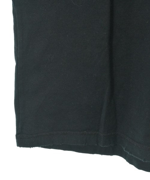 PERVERZE เสื้อยืด/เสื้อท็อปส์