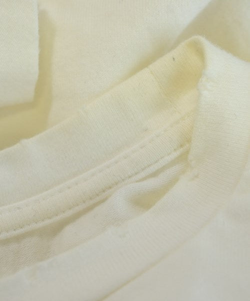 PERVERZE เสื้อยืด/เสื้อท็อปส์