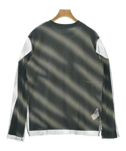 PERVERZE เสื้อยืด/เสื้อท็อปส์