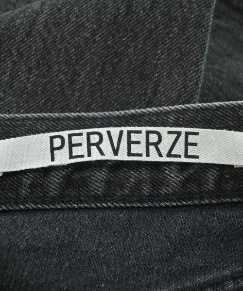 PERVERZE ยีนส์