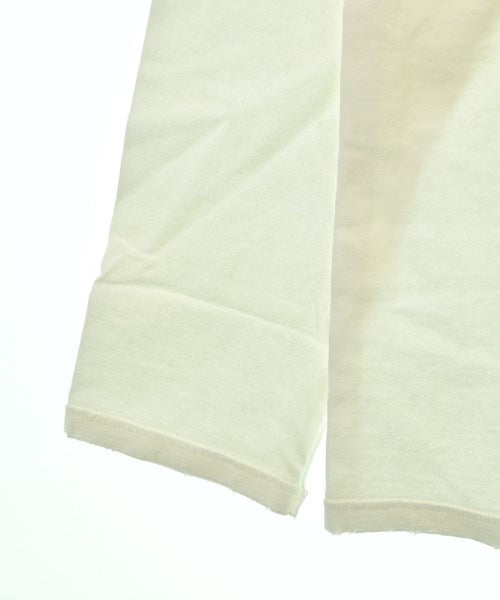 PERVERZE เสื้อยืด/เสื้อท็อปส์