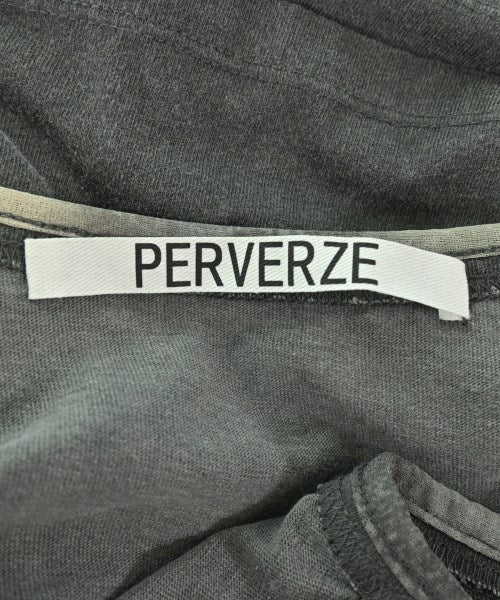 PERVERZE ชุดเดรส