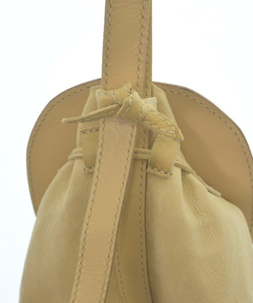 pelleq เป้สะพายหลัง