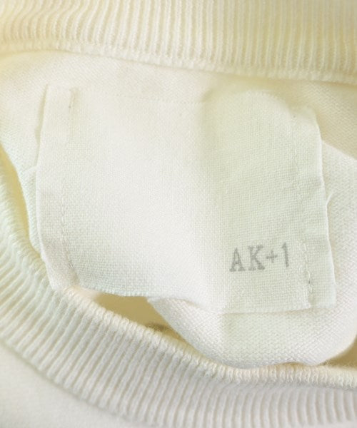AK+1 by EFFE BEAMS เสื้อสเวตเตอร์