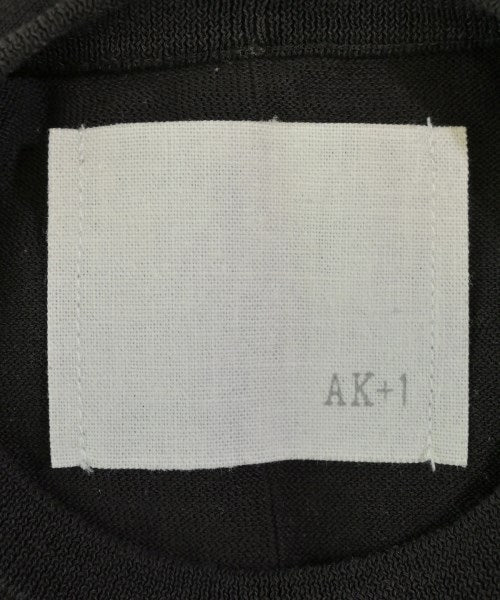 AK+1 by EFFE BEAMS เสื้อกันหนาว
