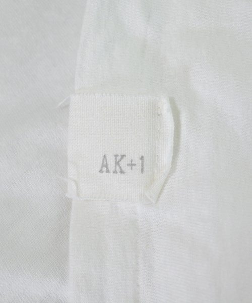 AK+1 by EFFE BEAMS เสื้อยืด/เสื้อท็อปส์