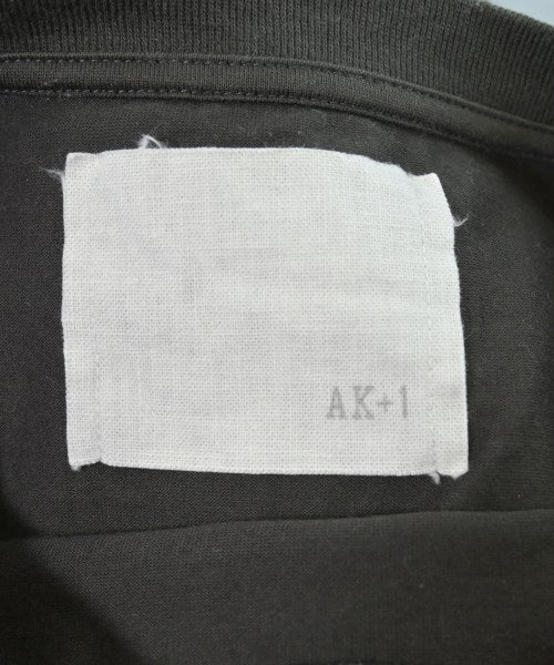 AK+1 by EFFE BEAMS เสื้อยืด/เสื้อท็อปส์