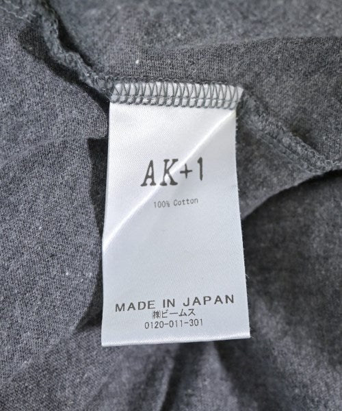 AK+1 by EFFE BEAMS เสื้อยืด/เสื้อท็อปส์