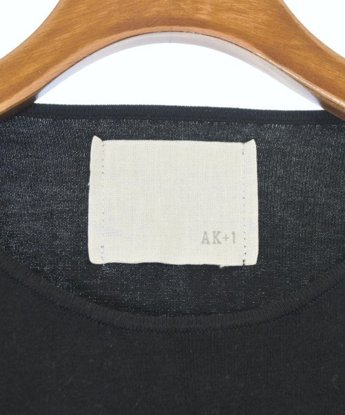 AK+1 by EFFE BEAMS เสื้อกันหนาว
