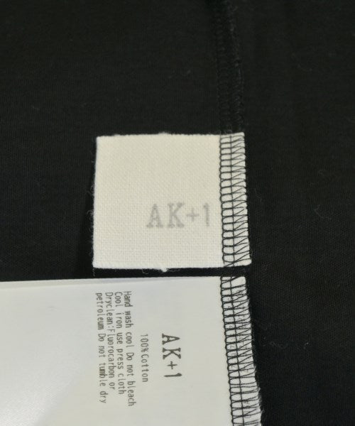 AK+1 by EFFE BEAMS เสื้อยืด/เสื้อท็อปส์