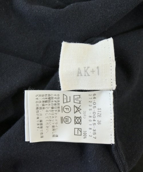 AK+1 by EFFE BEAMS เสื้อกันหนาว