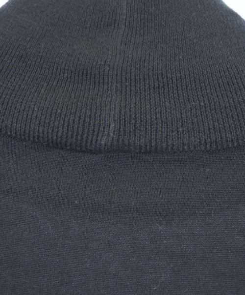 AK+1 by EFFE BEAMS เสื้อกันหนาว