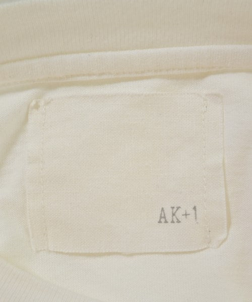 AK+1 by EFFE BEAMS เสื้อยืด/เสื้อท็อปส์