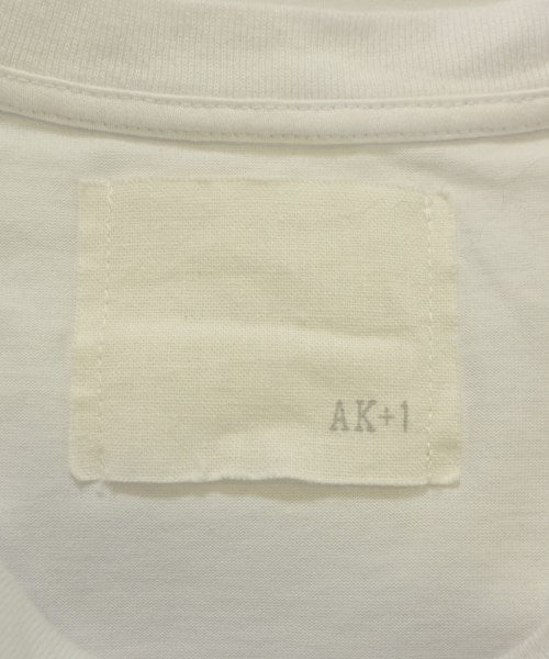 AK+1 by EFFE BEAMS เสื้อยืด/เสื้อท็อปส์