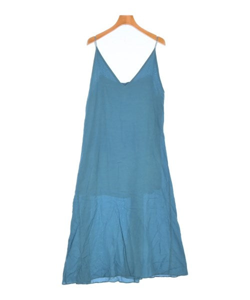 ATON ชุดเดรส