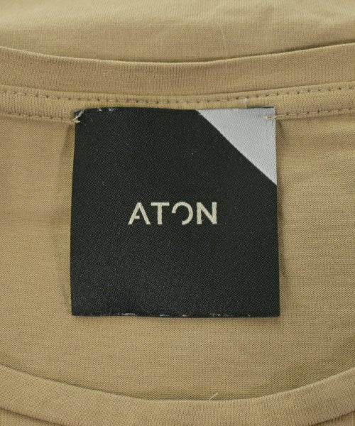 ATON เสื้อยืด/เสื้อท็อปส์