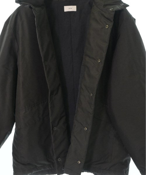 ATON แจ็คเก็ตเบลาส์ อื่น