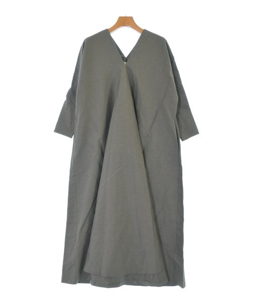 ATON ชุดเดรส