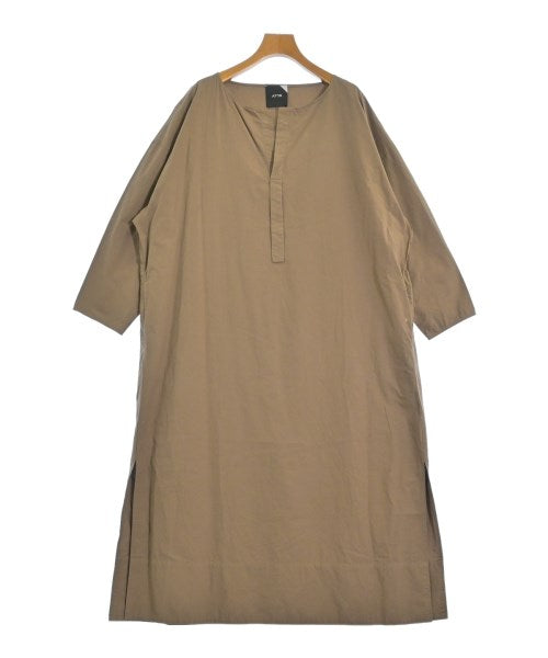 ATON ชุดเดรส