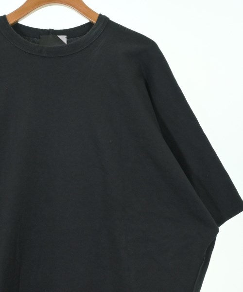 ATON เสื้อยืด/เสื้อท็อปส์