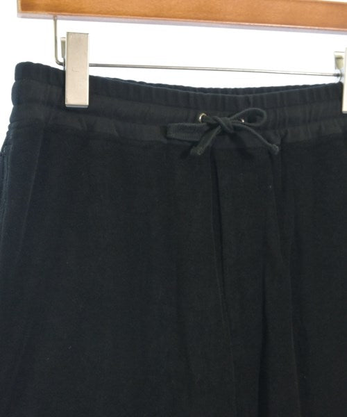 ATON กางเกงขาสั้น