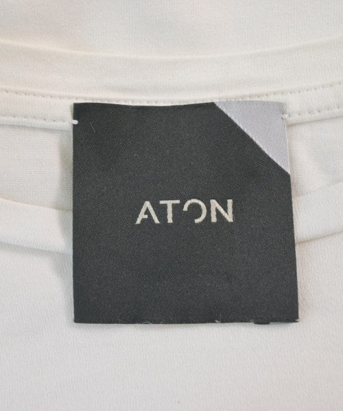 ATON เสื้อยืด/เสื้อท็อปส์