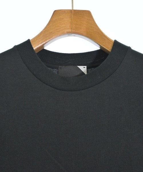 ATON เสื้อยืด/เสื้อท็อปส์