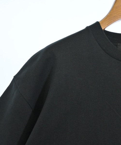 ATON เสื้อยืด/เสื้อท็อปส์