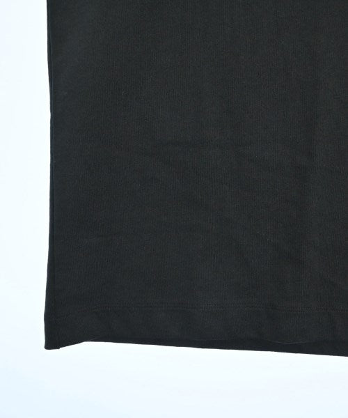 ATON เสื้อยืด/เสื้อท็อปส์