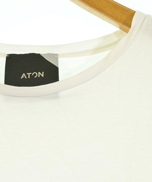ATON เสื้อยืด/เสื้อท็อปส์
