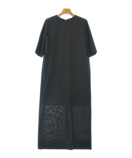 ATON ชุดเดรส