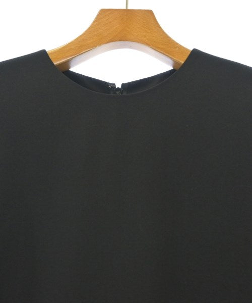 ATON ชุดเดรส