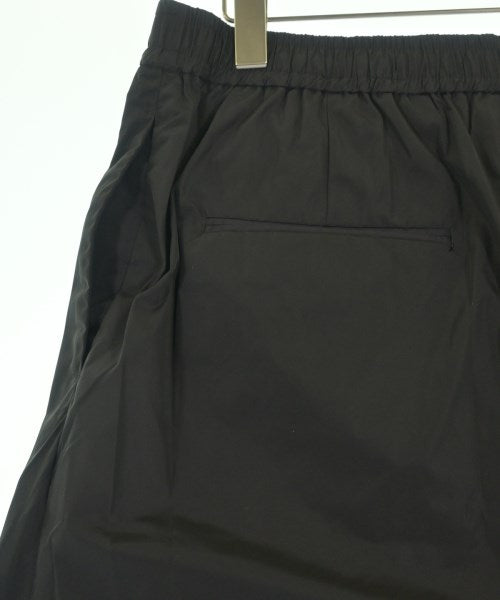 ATON กางเกงขาสั้น