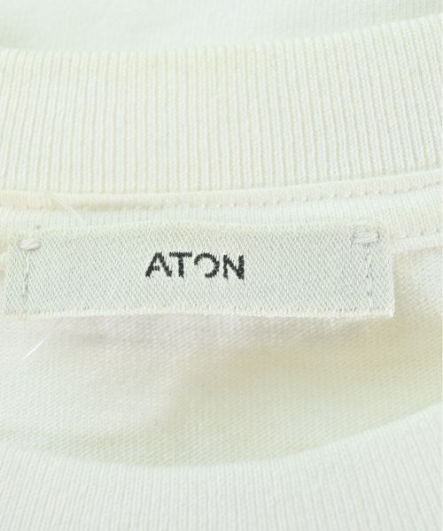 ATON เสื้อยืด/เสื้อท็อปส์