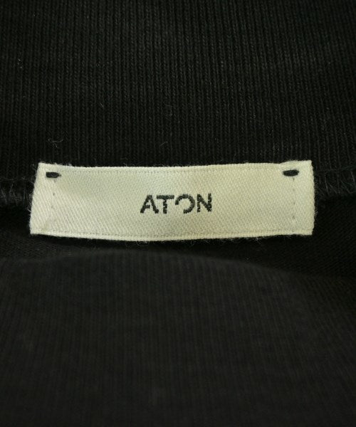 ATON เสื้อยืด/เสื้อท็อปส์