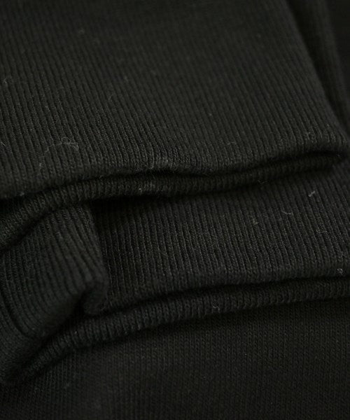 ATON เสื้อยืด/เสื้อท็อปส์