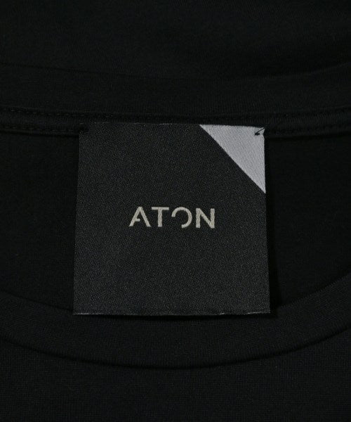 ATON เสื้อยืด/เสื้อท็อปส์