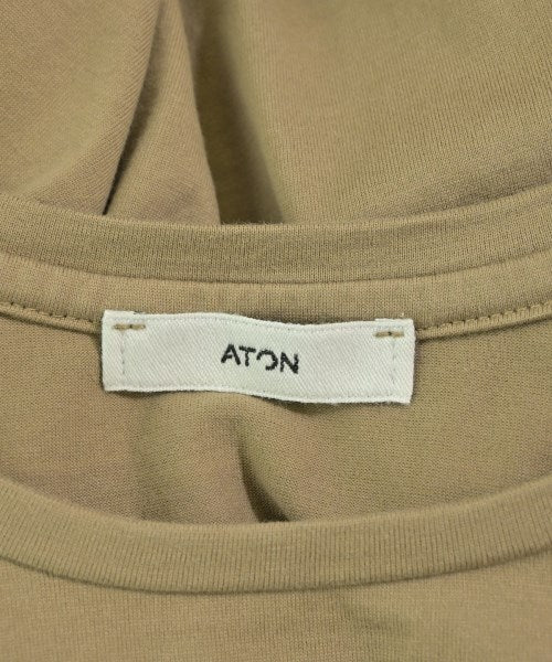ATON เสื้อยืด/เสื้อท็อปส์