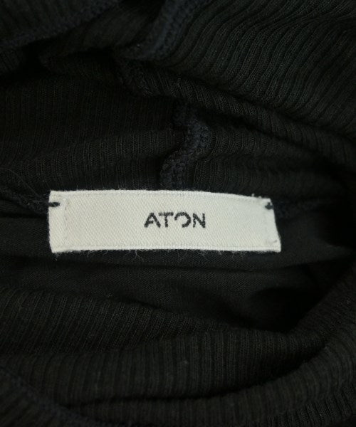 ATON เสื้อยืด/เสื้อท็อปส์