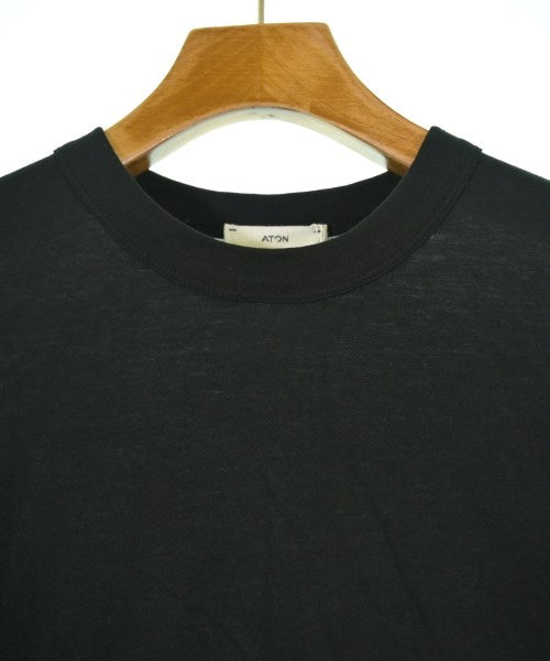 ATON เสื้อยืด/เสื้อท็อปส์