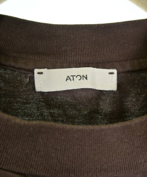 ATON เสื้อยืด/เสื้อท็อปส์