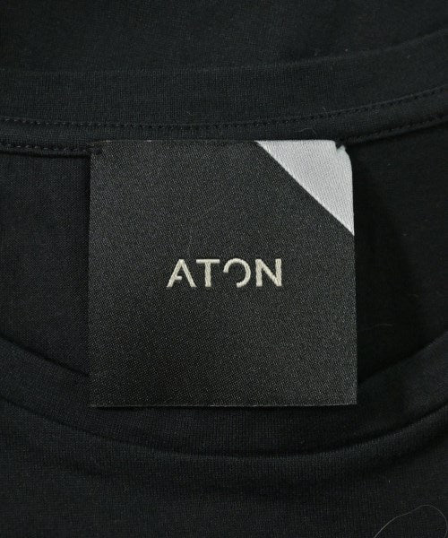 ATON เสื้อยืด/เสื้อท็อปส์