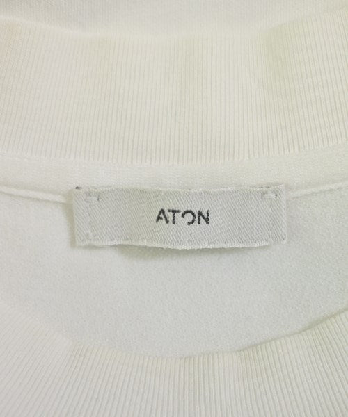 ATON เสื้อยืด/เสื้อท็อปส์