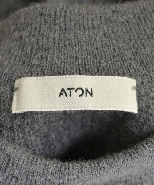 ATON เสื้อแขนกุด