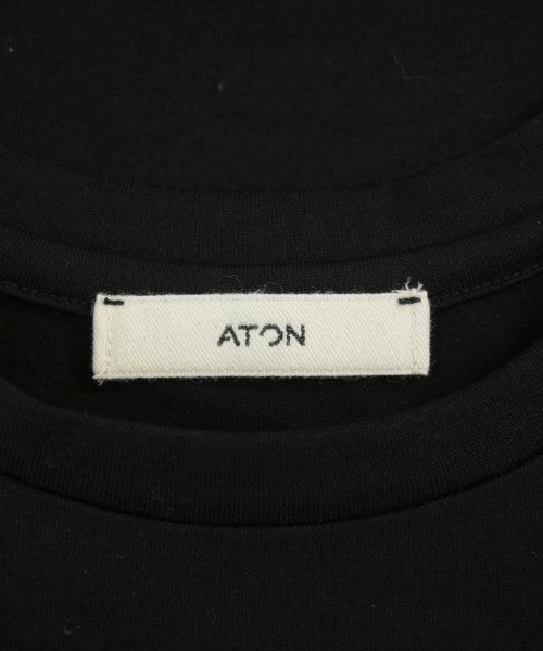 ATON เสื้อยืด/เสื้อท็อปส์