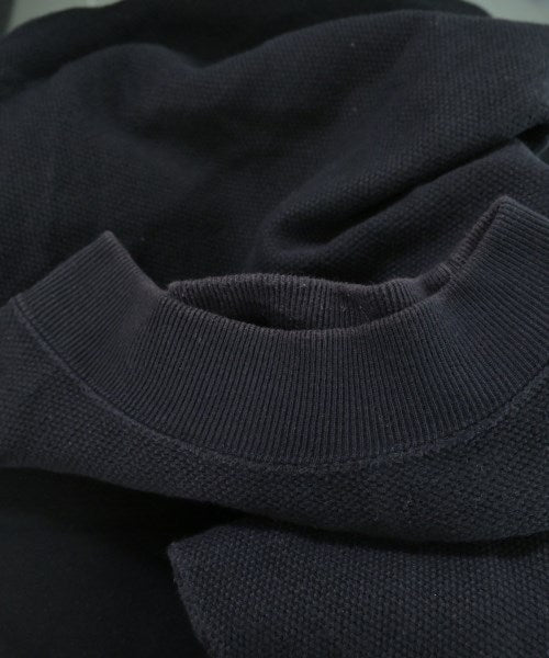 ATON เสื้อยืด/เสื้อท็อปส์